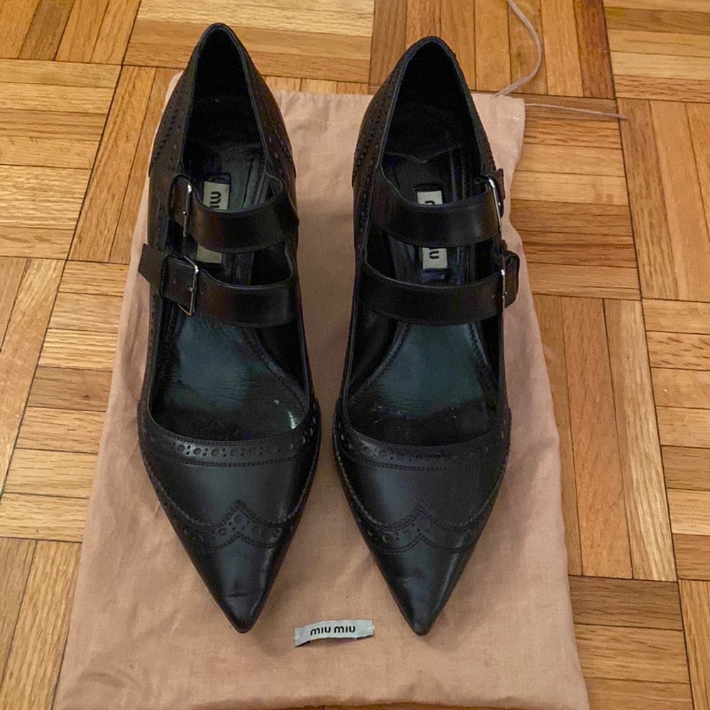 Stylish black Miu Miu heels!